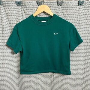 Nike Green Cropped T-Shirt
